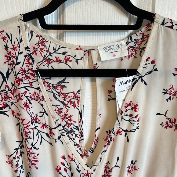 Sienna Sky Dress (M) - NWT - Picture 5 of 6
